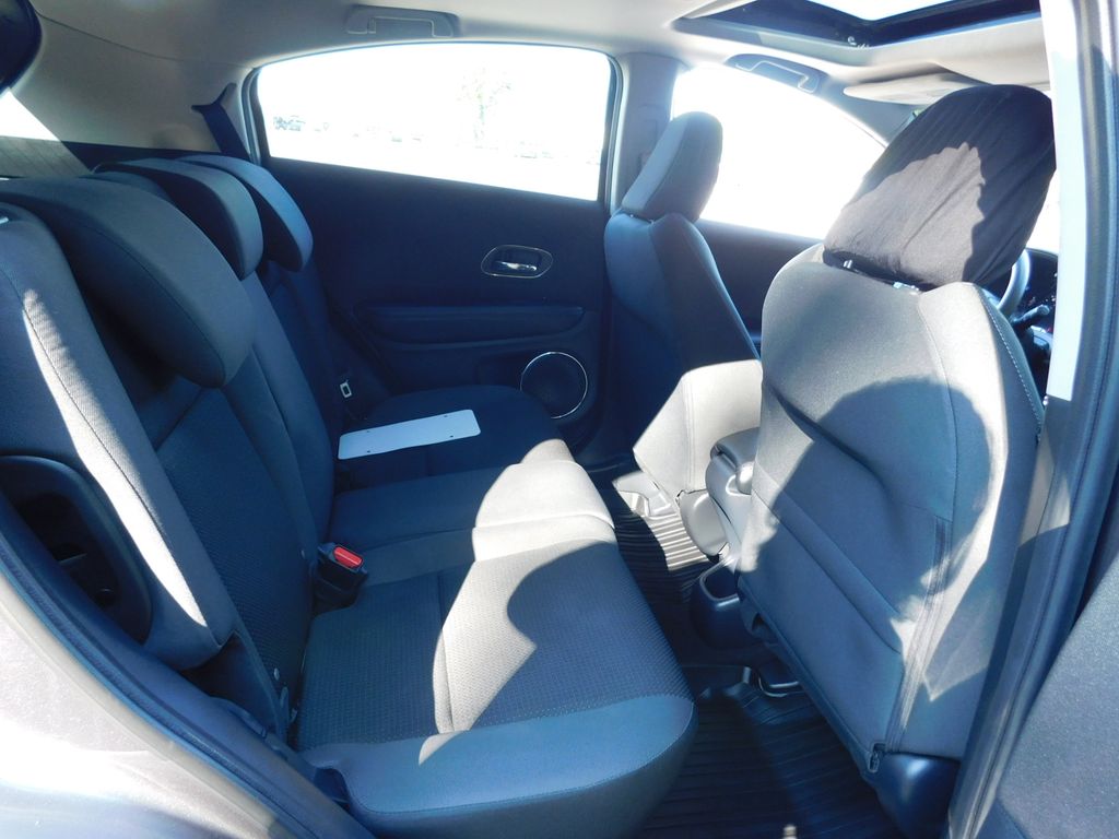 Thumbnail: 2022 Honda HR-V - 5