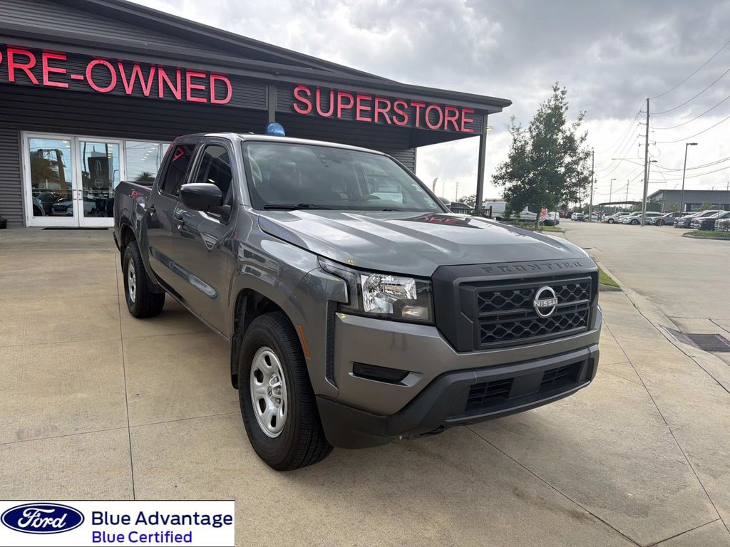 Gray (Gun Metallic) 2023 Nissan Frontier Pickup Truck Four-Wheel Drive 9-Speed Automatic