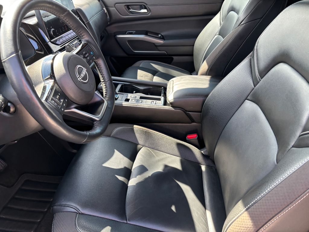 Used Car 2024 Nissan Pathfinder  Sl For Sale Under $35,000 In Austin, Texas