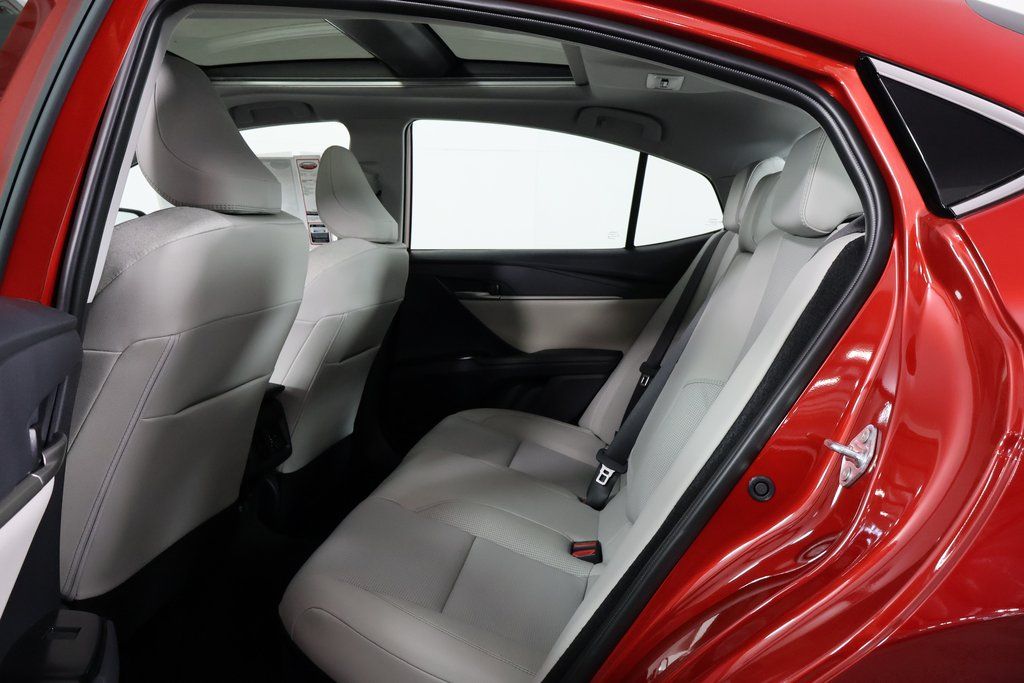 Thumbnail: 2025 Toyota Camry - 11