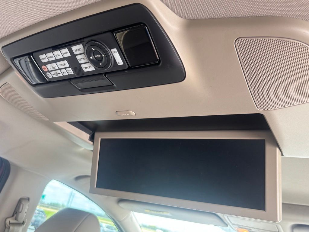 Used 2016 Honda Odyssey Van