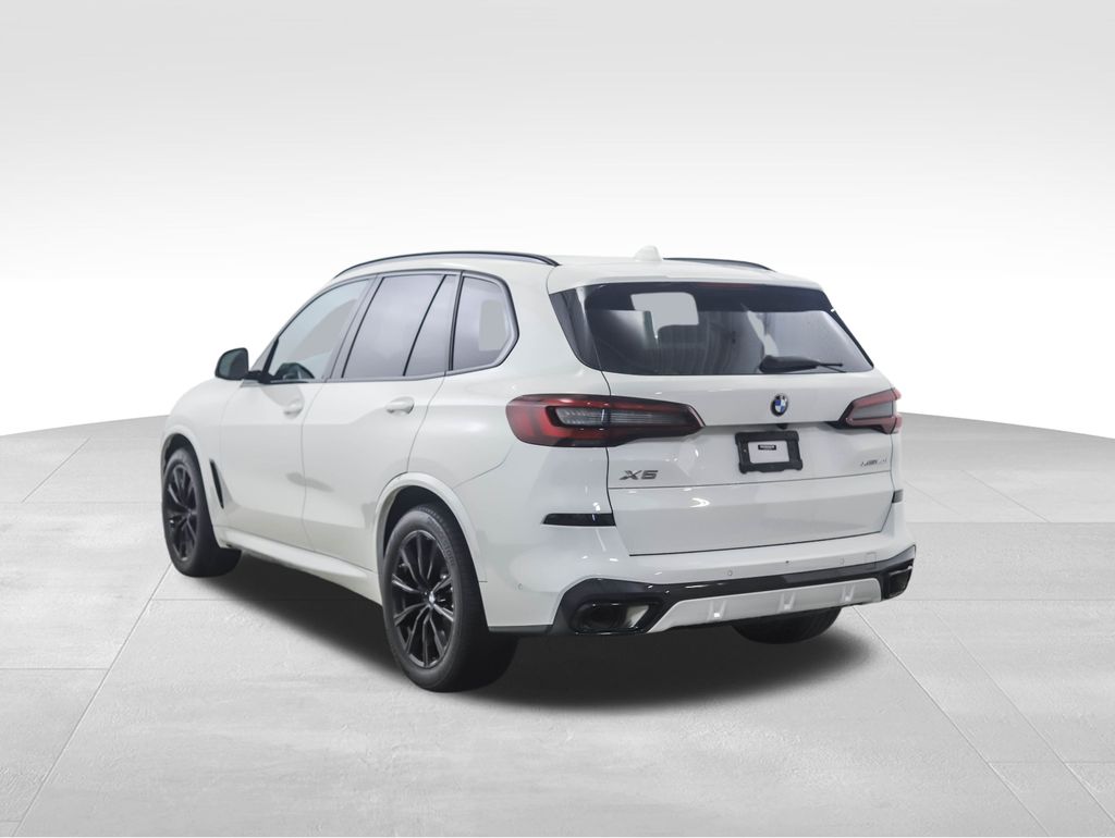 Thumbnail: 2023 BMW X5 - 3