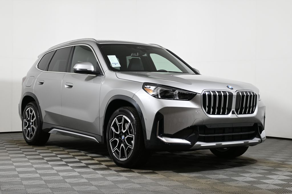 Thumbnail: 2026 BMW X1 - 9