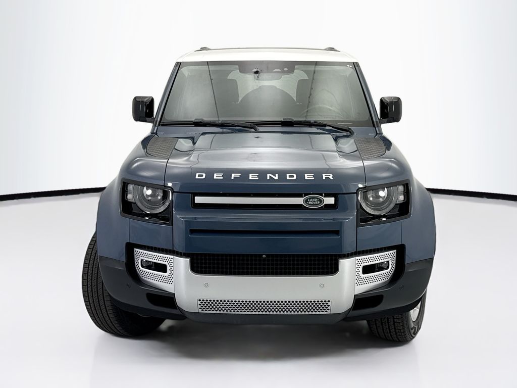 Thumbnail: 2022 Land Rover Defender - 2