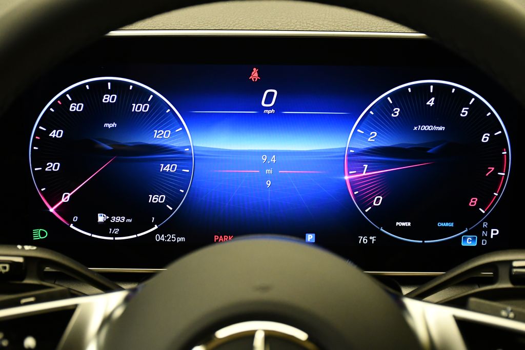 Thumbnail: 2026 Mercedes-Benz GLC - 24