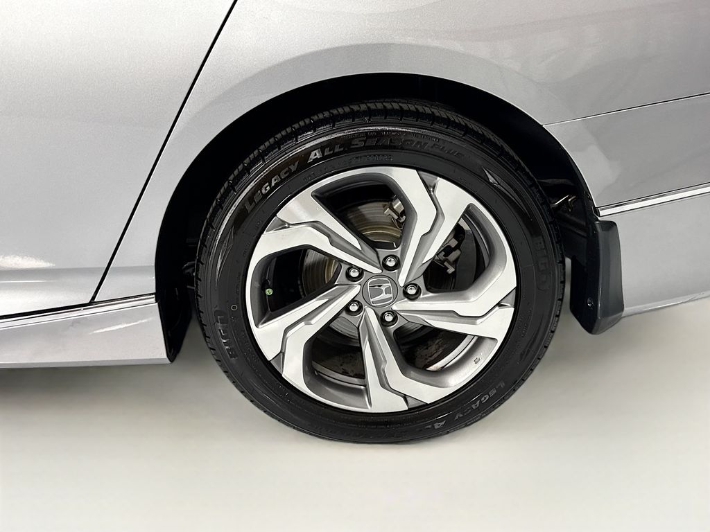 Thumbnail: 2020 Honda Accord - 31