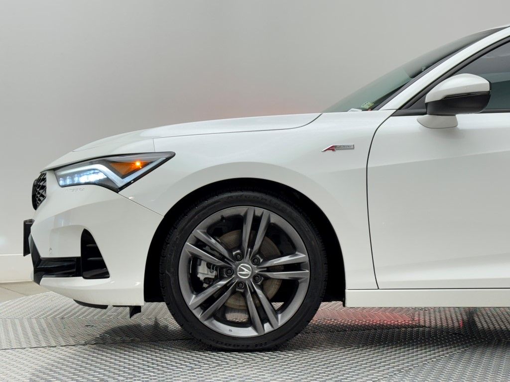 Thumbnail: 2023 Acura Integra - 7