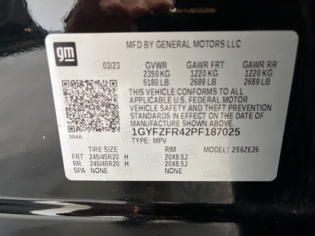 used 2023 Cadillac XT4 car, priced at $28,850