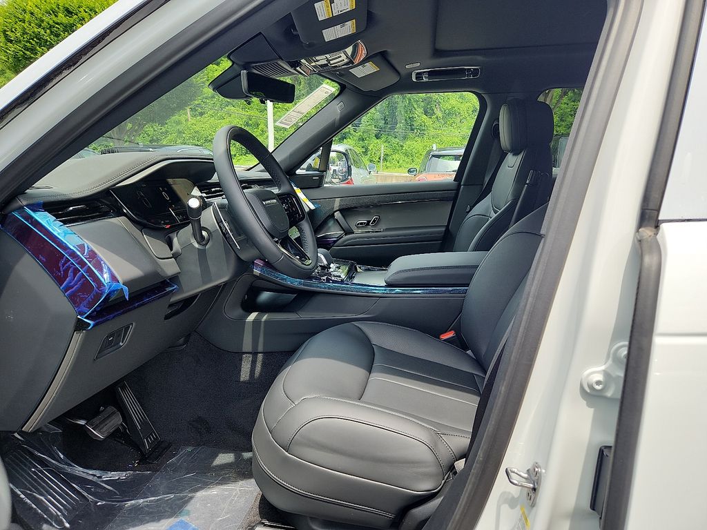 2025 Land Rover Range Rover Sport Dynamic 6