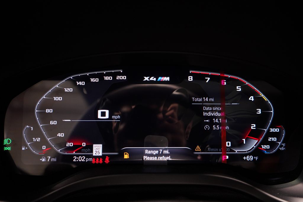 Thumbnail: 2025 BMW X4 - 22