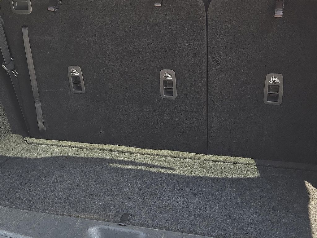 Used 2025 Nissan Pathfinder SV For Sale in Farmington, AR
