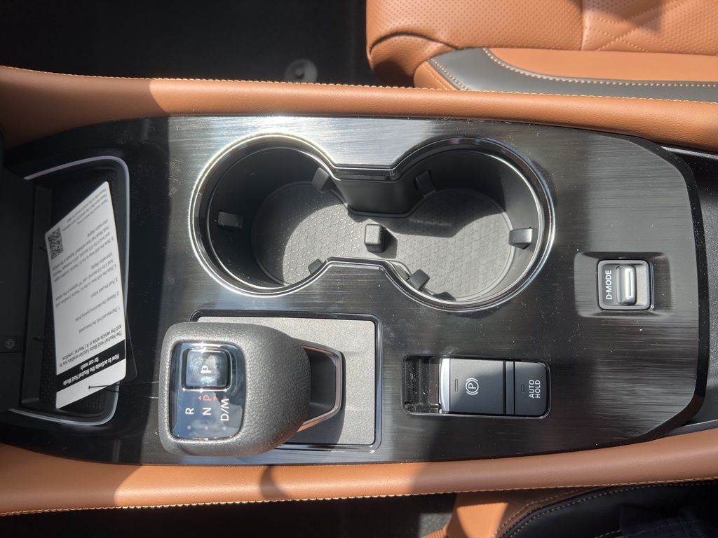 2025 Everest White Pearl Nissan Rogue Platinum FWD SUV