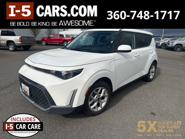 Snow White Pearl 2024 Kia Soul LX FWD SUV / Crossover Front-Wheel Drive Continuously Variable Transmission