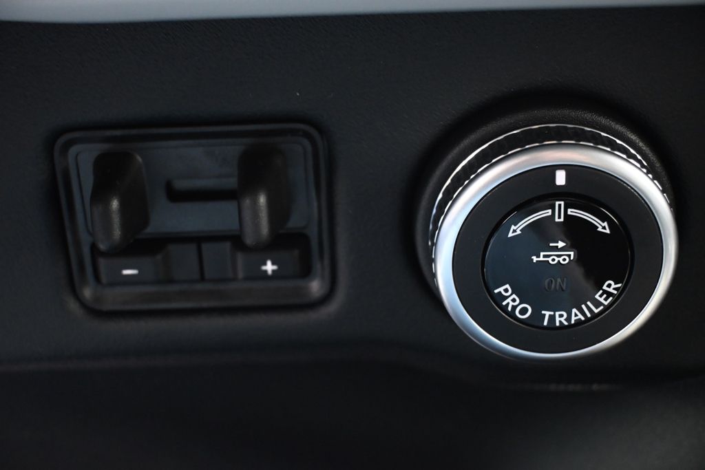 New 2026 White Lincoln Black Label image 30