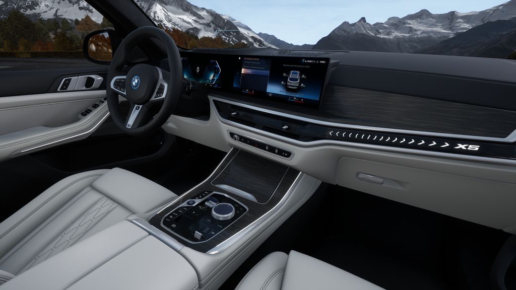 2025 BMW X5 xDrive50e 14