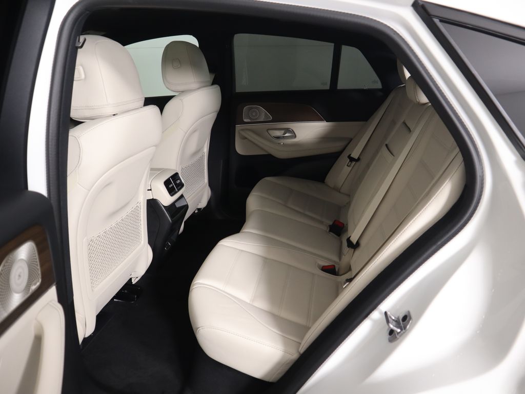 Thumbnail: 2026 Mercedes-Benz GLE - 23