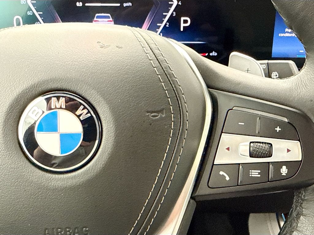 Thumbnail: 2026 BMW X5 - 12