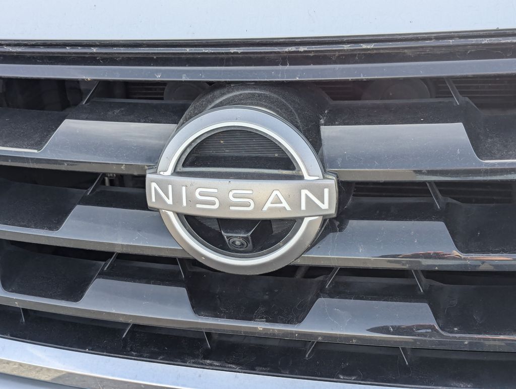 2022 Nissan Armada SL 11