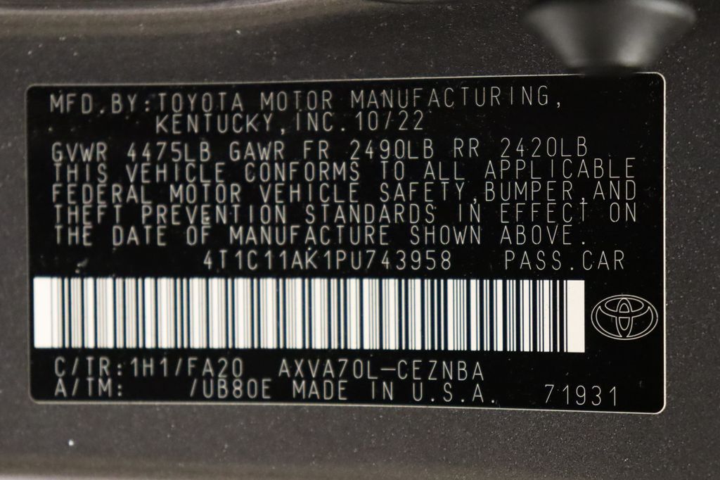 Thumbnail: 2023 Toyota Camry - 17