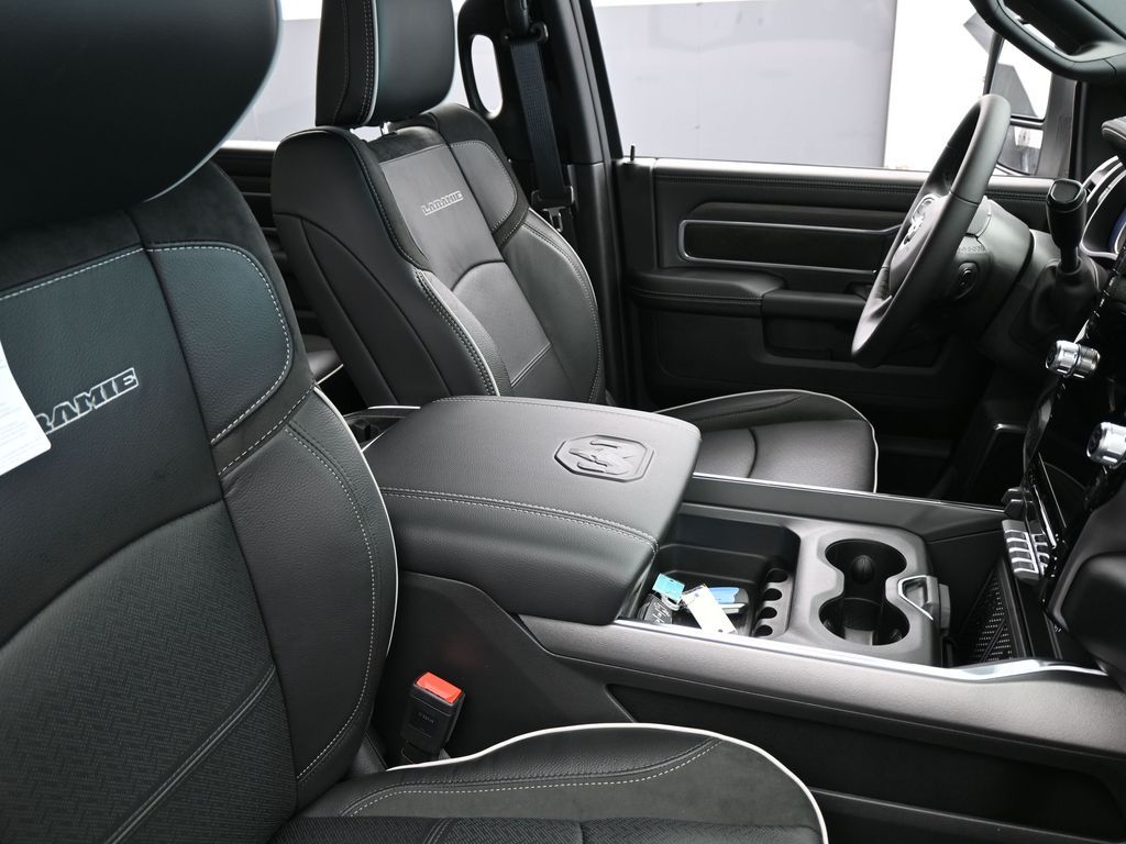 New 2026 Bright White Clearcoat Ram Laramie image 43