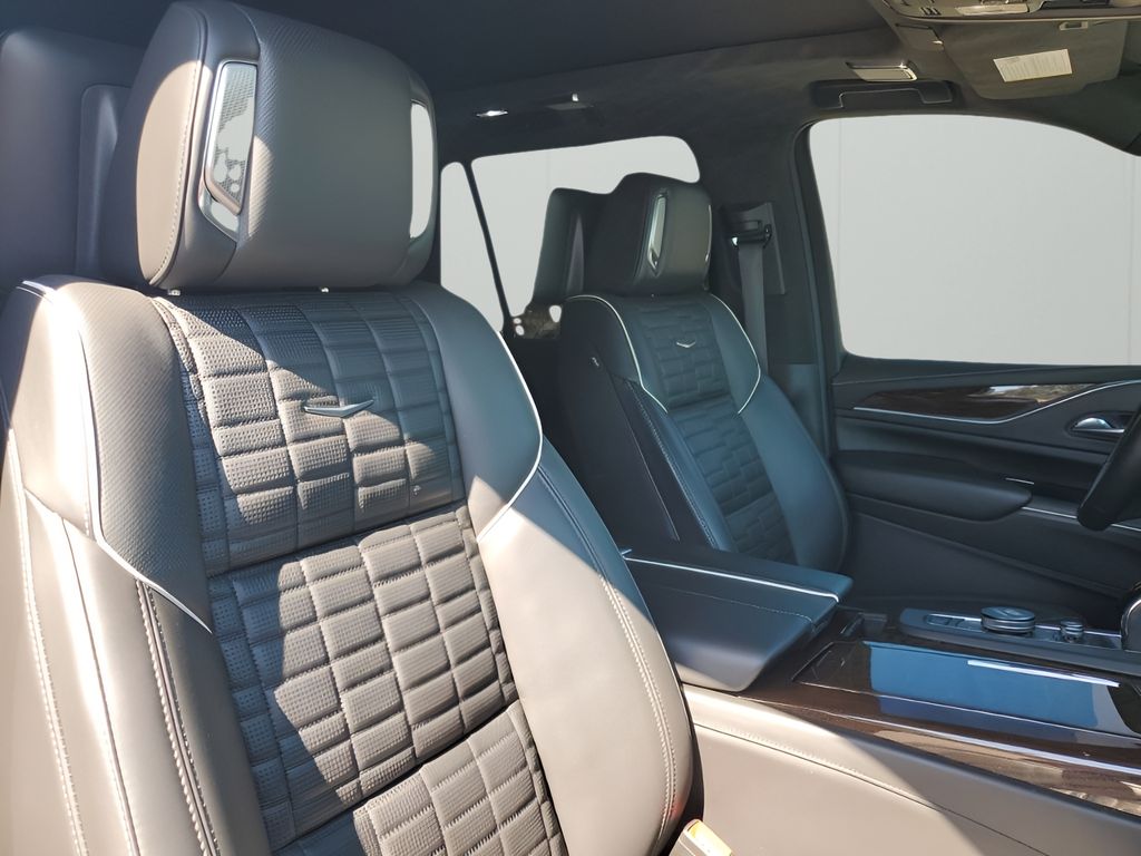 Used Car 2022 Cadillac Escalade  Sport Platinum For Sale Under $80,000 In Austin, Texas