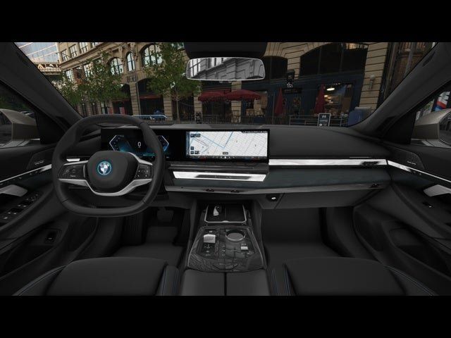 2025 BMW i5 xDrive40 10