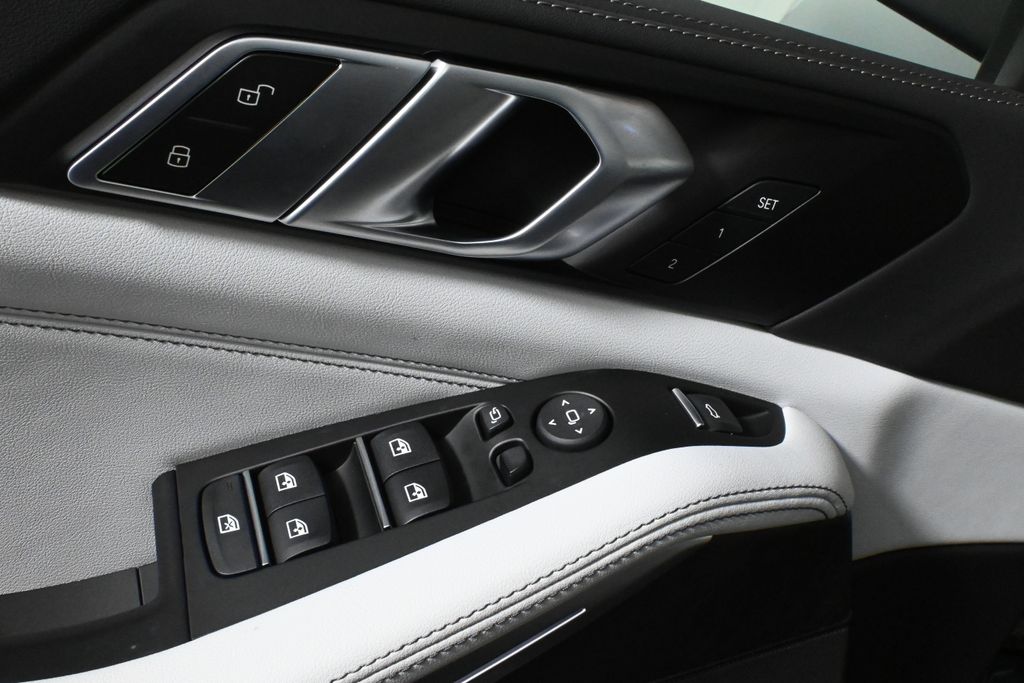 Thumbnail: 2026 BMW X5 - 31