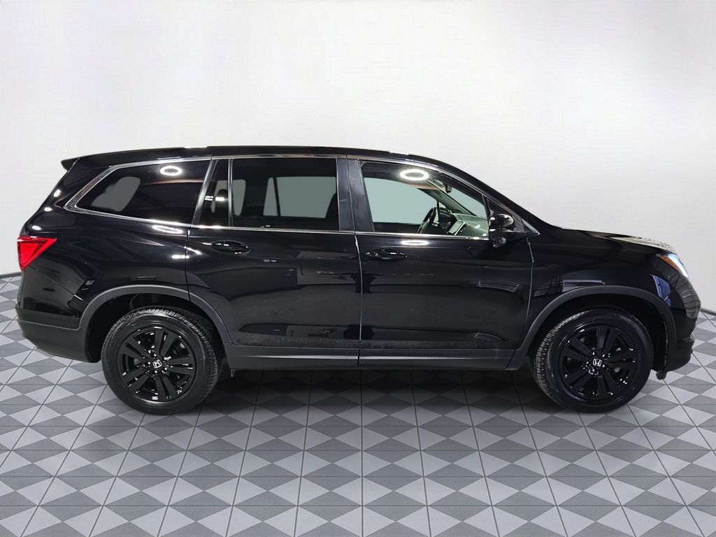 Used 2017  Honda EX-L image 8