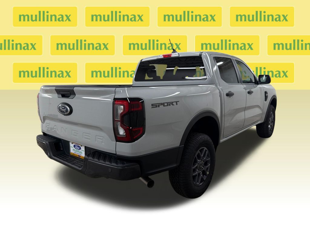New 2026 White Ford XLT image 3