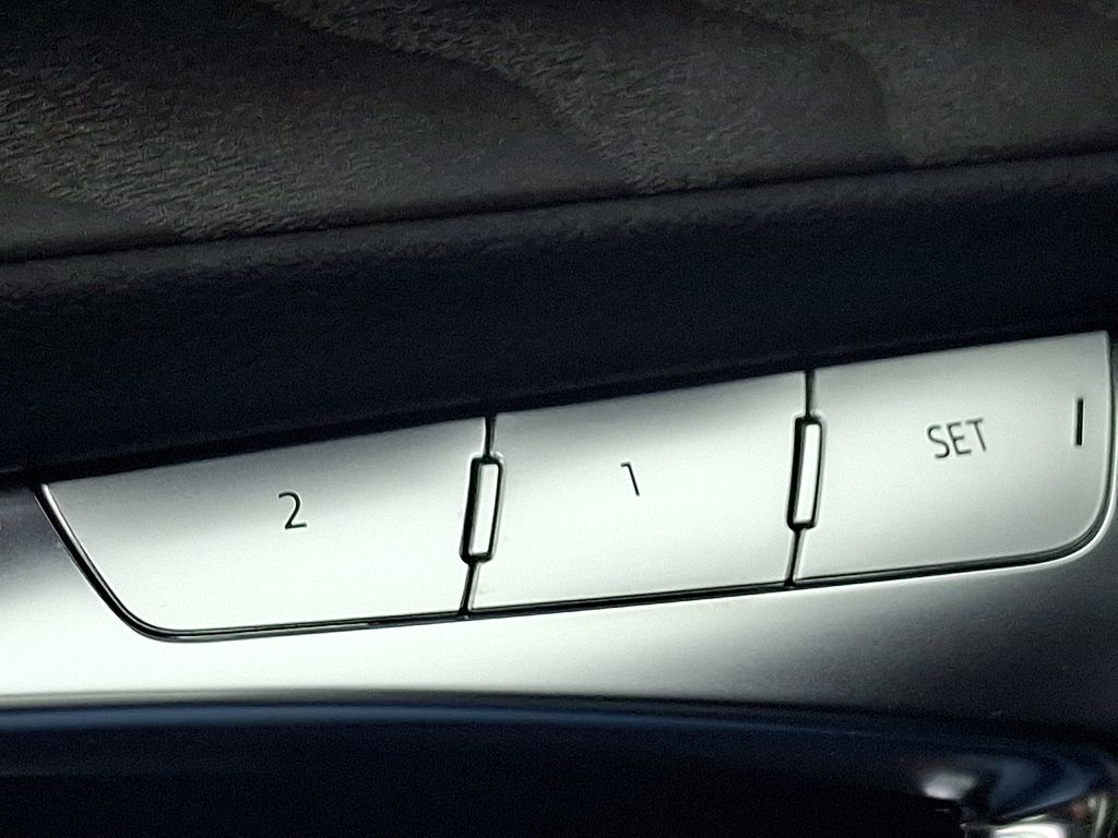 Thumbnail: 2025 Audi A6 - 26