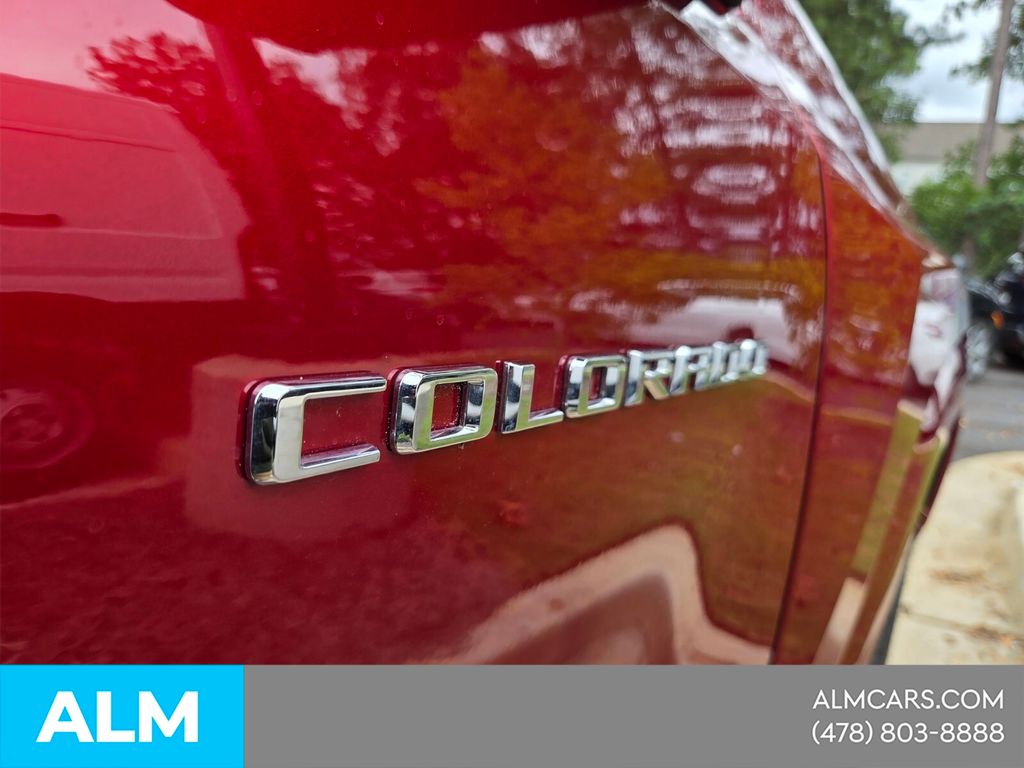 Used 2024 Red Chevrolet Z71 image 20