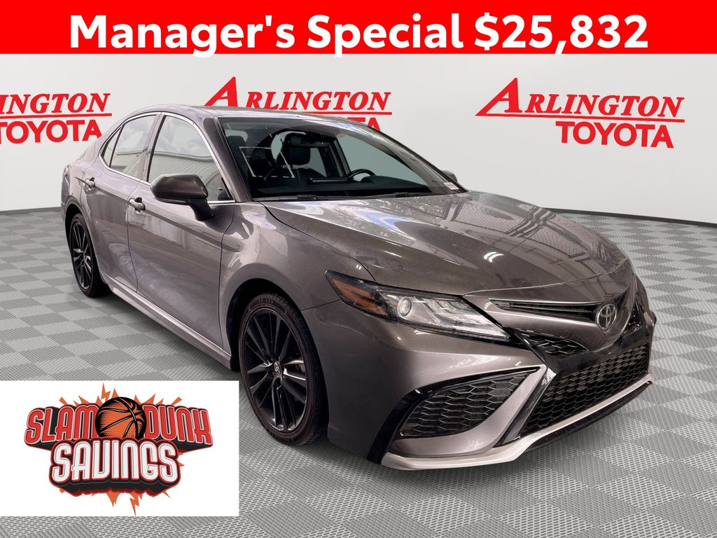 2024 Toyota Camry XSE FWD