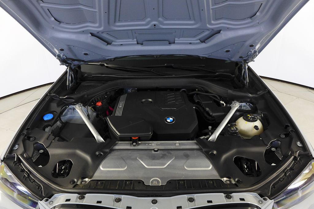 Thumbnail: 2023 BMW X4 - 6