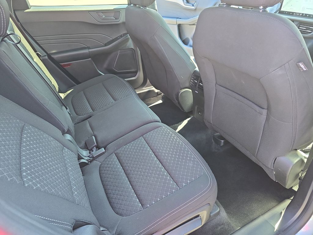 2023 Iconic Silver Metallic Ford Escape Active FWD SUV