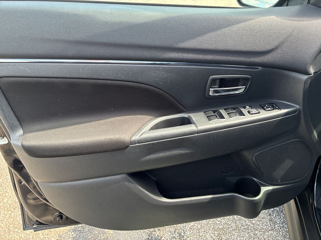 2021 Mitsubishi Outlander Sport 2.0 ES  at Auto Express Mitsubishi