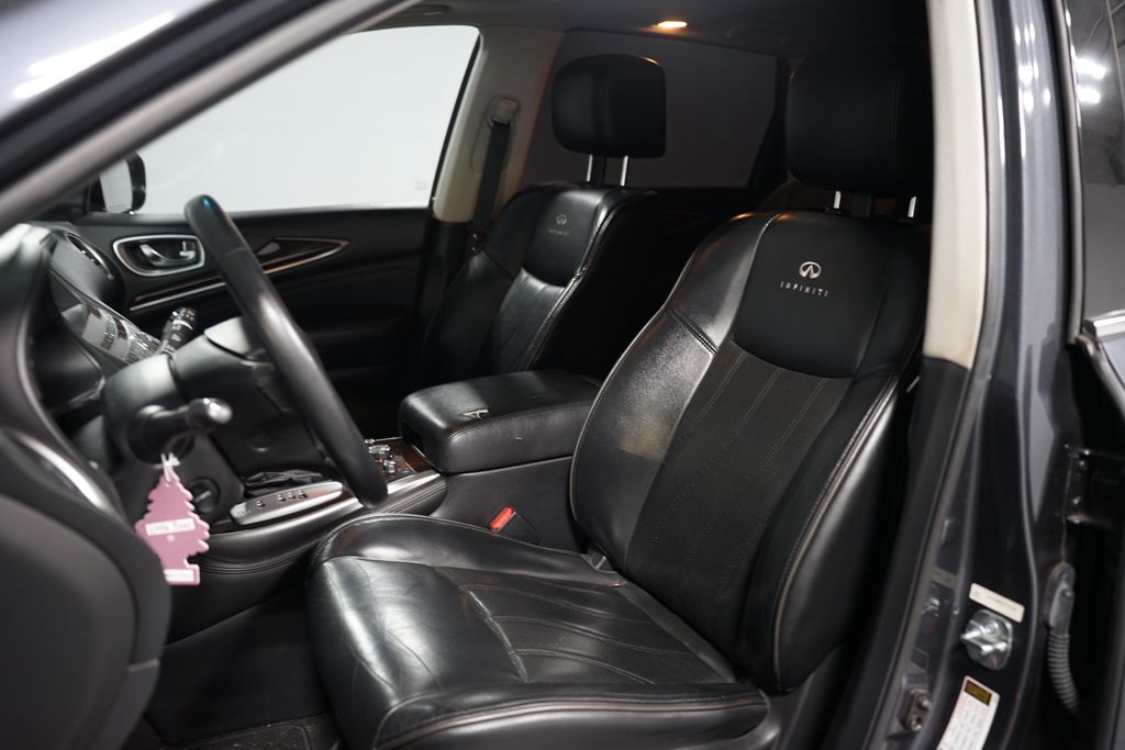Thumbnail: 2013 INFINITI JX35 - 6