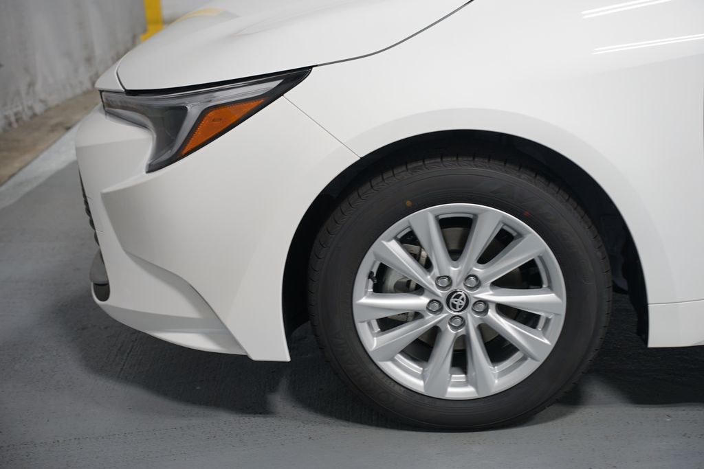 Thumbnail: 2025 Toyota Corolla - 5