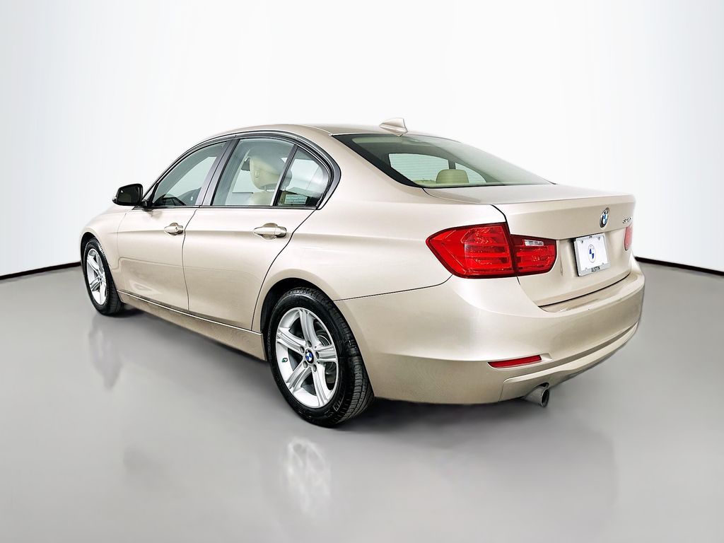Thumbnail: 2015 BMW 3 Series - 7