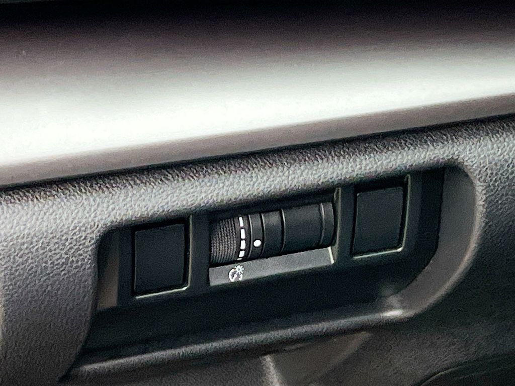Used 2024 Gray Subaru Base image 10