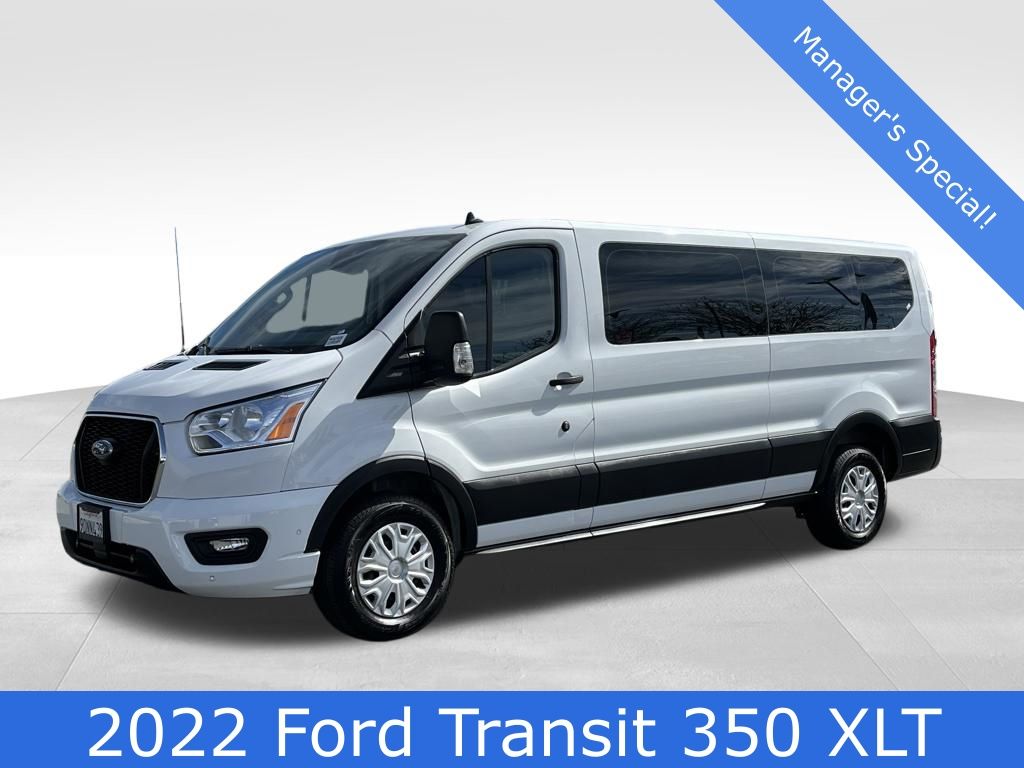 2022 Ford Transit Passenger 350 XLT Low Roof LB RWD