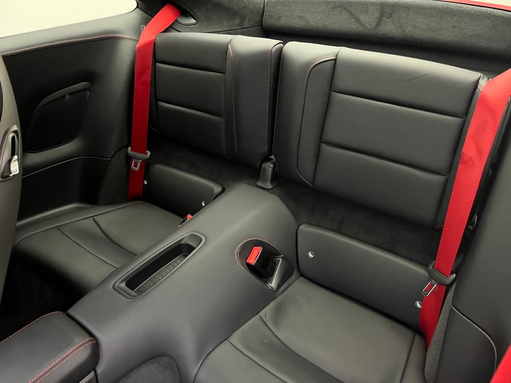 Thumbnail: 2018 Porsche 911 - 32