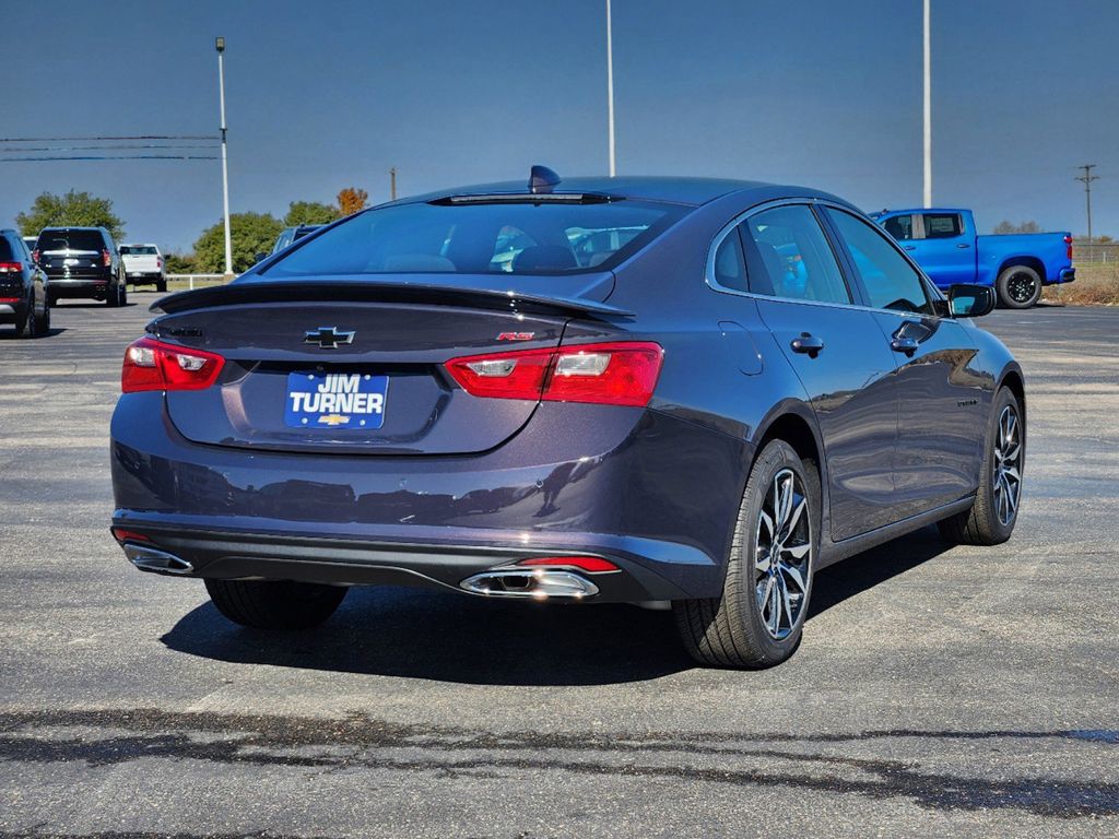 2025 Chevrolet Malibu RS 3