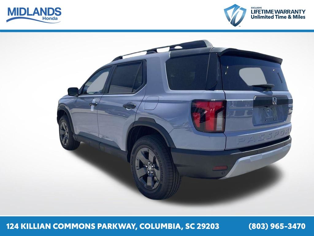 View vehicle photo 4
