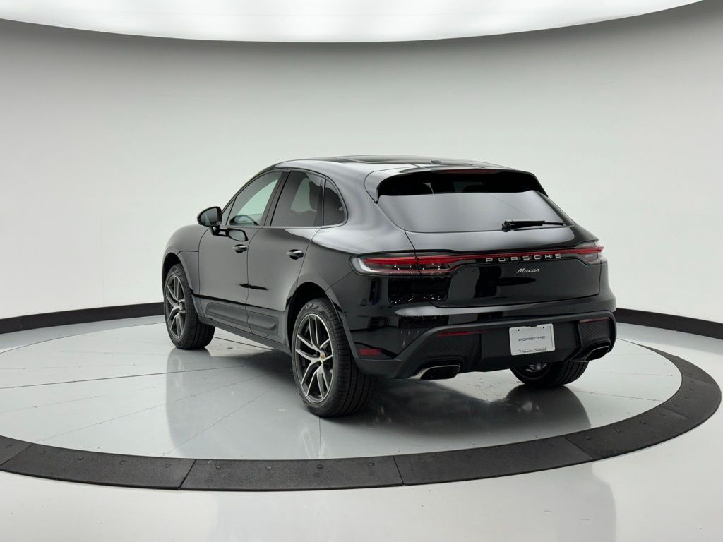 2024 Porsche Macan  7