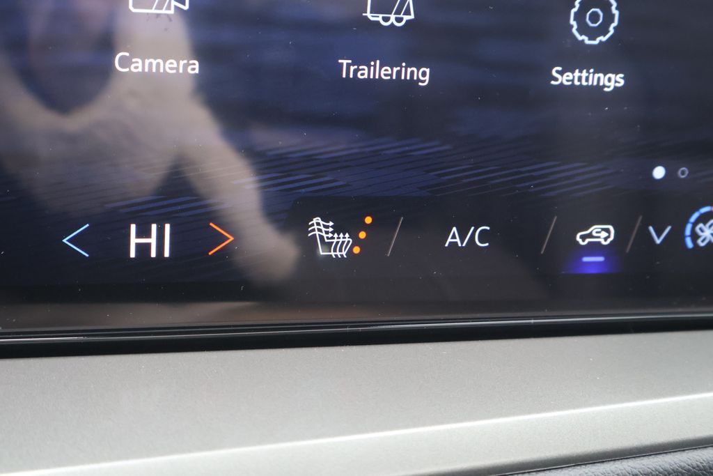 Thumbnail: 2026 Chevrolet Traverse - 28