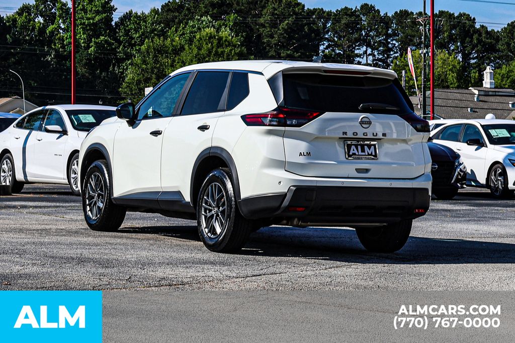 Used 2024 White Nissan S image 7