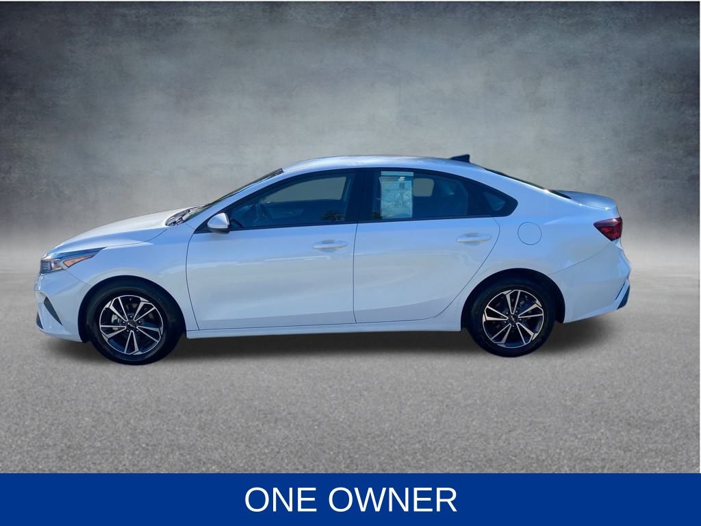 2024 Kia Forte LXS White at Superior Honda