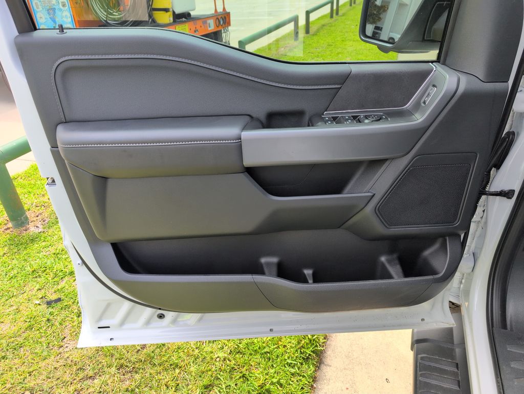 New 2026 White Ford XLT DARK TRAIL image 29