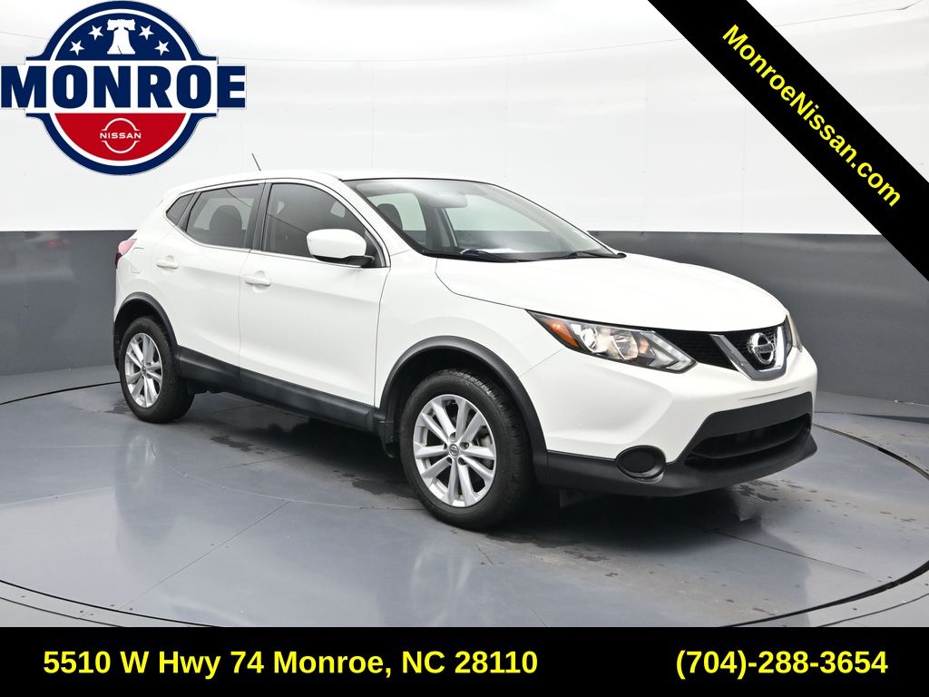 2017 Nissan Rogue Sport S