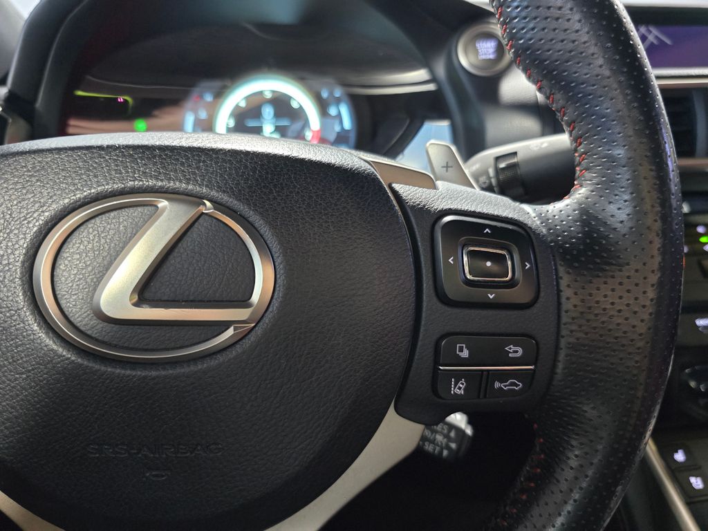 Thumbnail: 2019 Lexus IS - 16